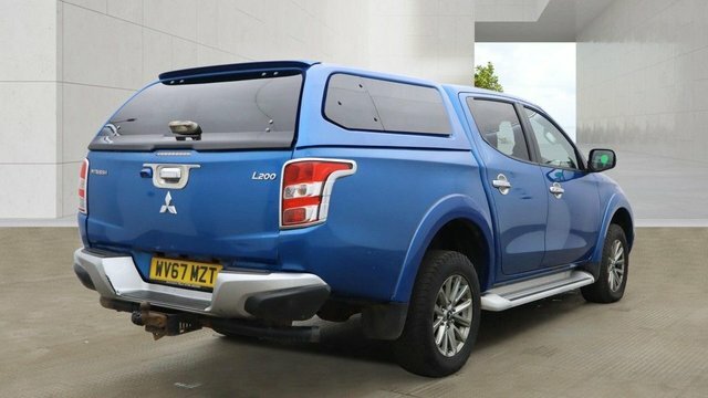 Mitsubishi L200 Di-d Dc Barbarian Pickup Blue #4