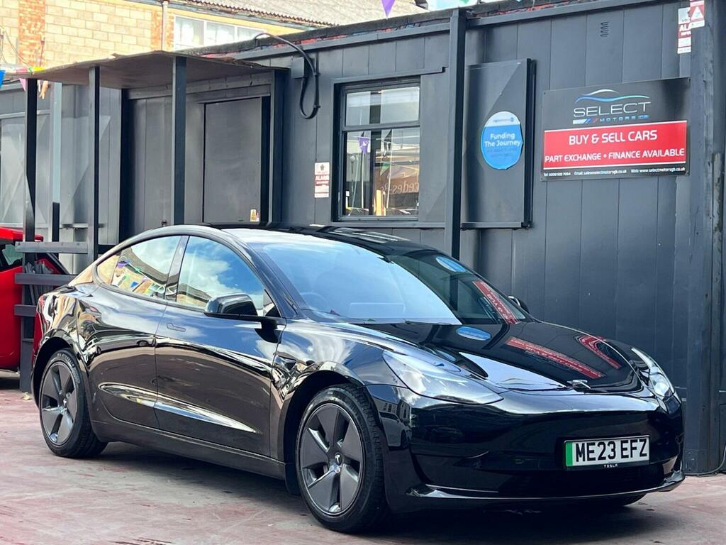 Tesla Model 3 Saloon ME23EFZ Black