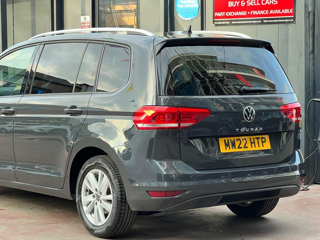 Volkswagen Touran 1.5 Tsi Evo Se Family Dsg Euro 6 Ss MW22HTP Grey #4