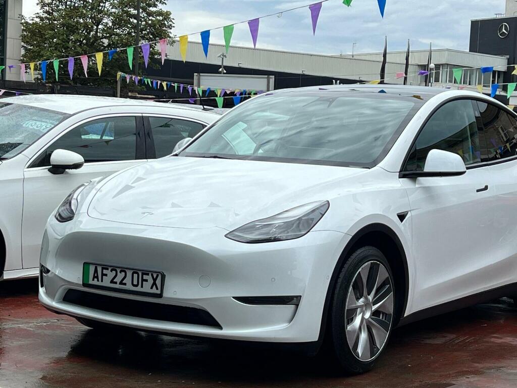 Tesla Model Y Suv White #3