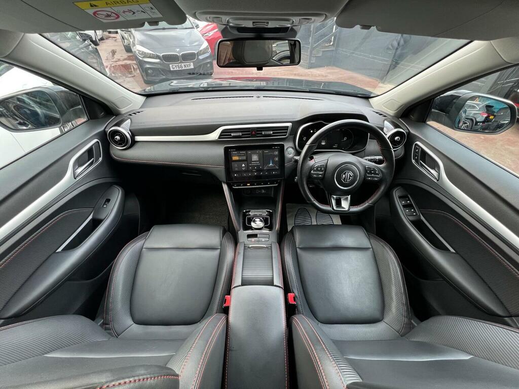 MG ZS Suv Black #2