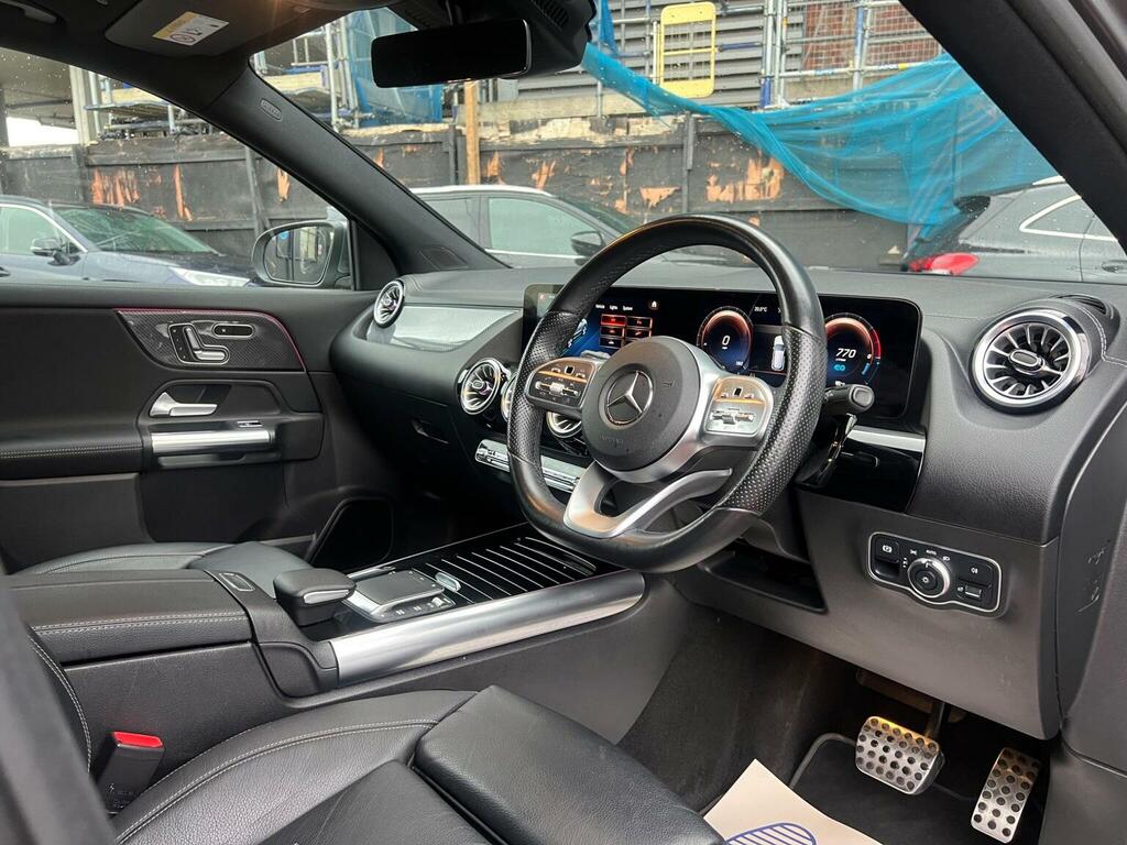 Mercedes-Benz GLA Class Gla 200 Amg Line  #22
