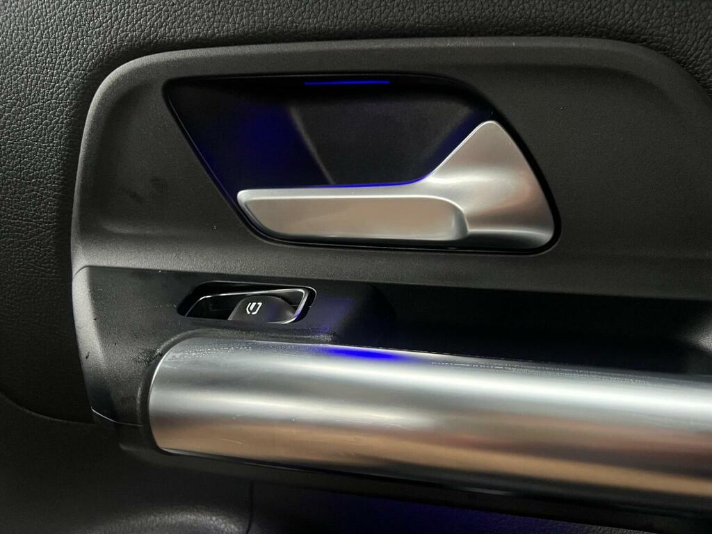 Mercedes-Benz GLA Class Gla 200 Amg Line  #69