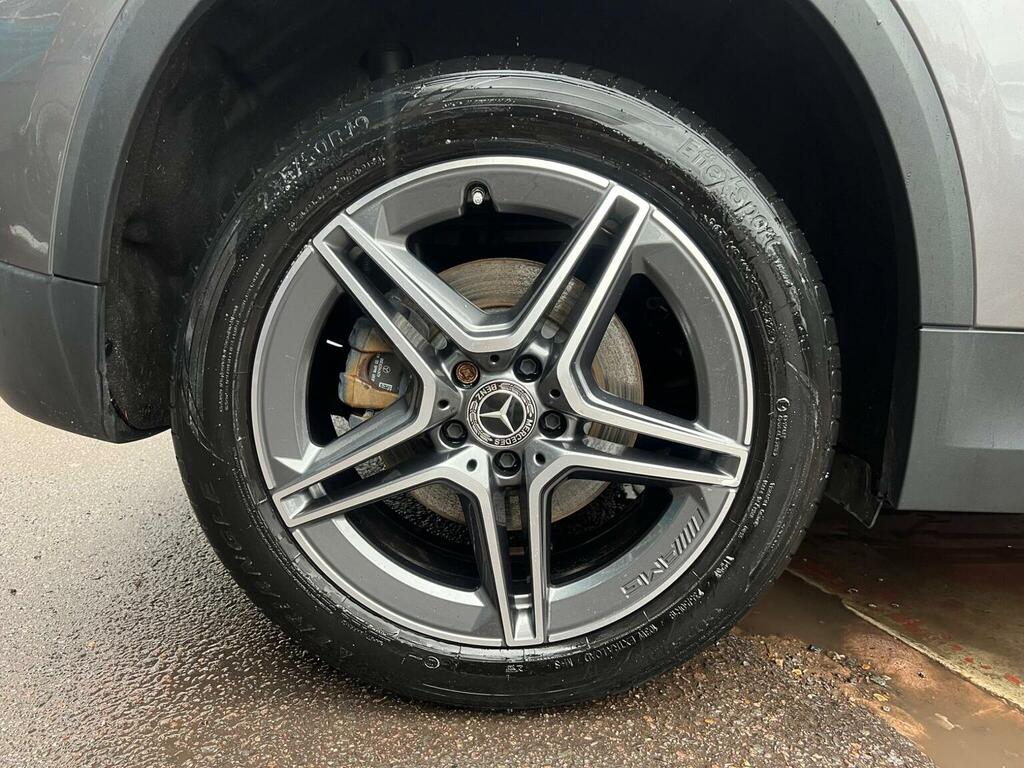 Mercedes-Benz GLA Class Gla 200 Amg Line  #16