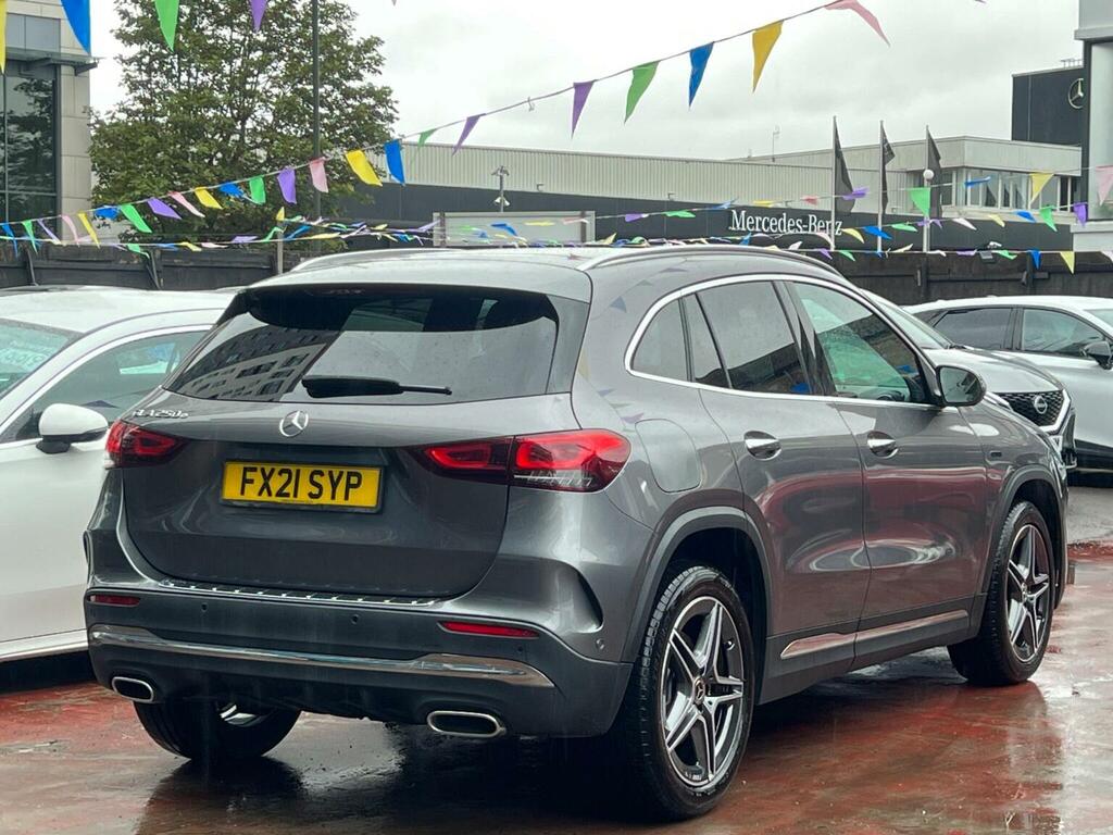 Mercedes-Benz GLA Class Gla 200 Amg Line  #8