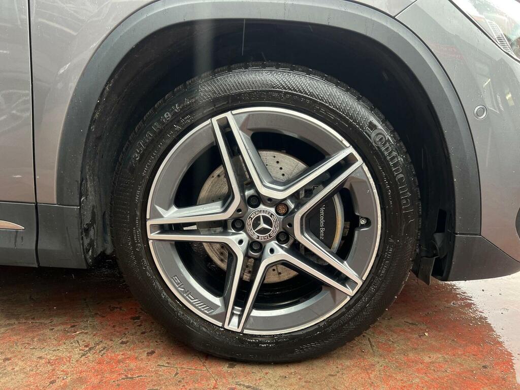 Mercedes-Benz GLA Class Gla 200 Amg Line  #17