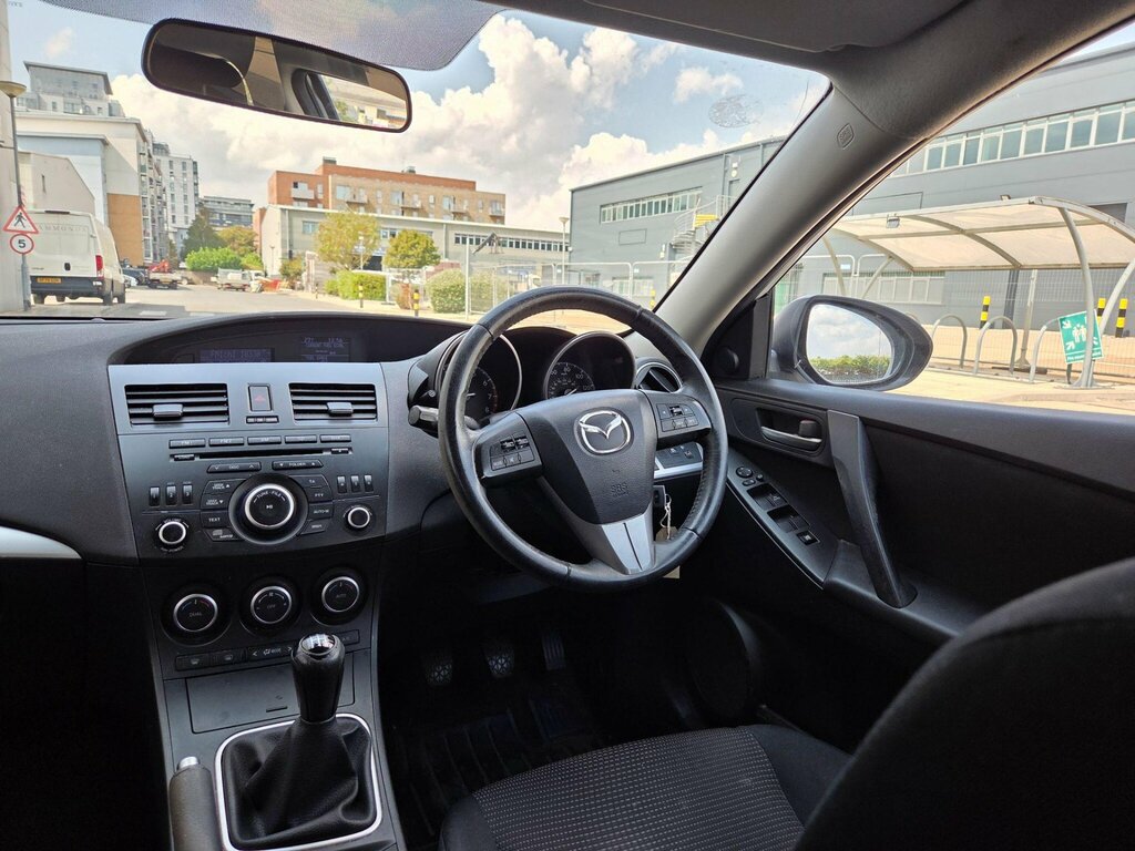 Mazda 3 S Red #21