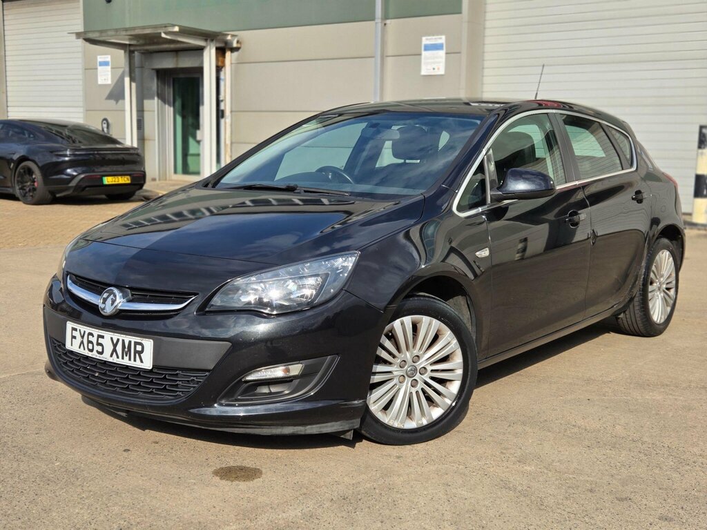 Vauxhall Astra 1.4I Excite Euro 6 FX65XMR Black #2
