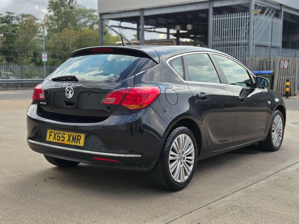 Vauxhall Astra 1.4I Excite Euro 6 FX65XMR Black #3
