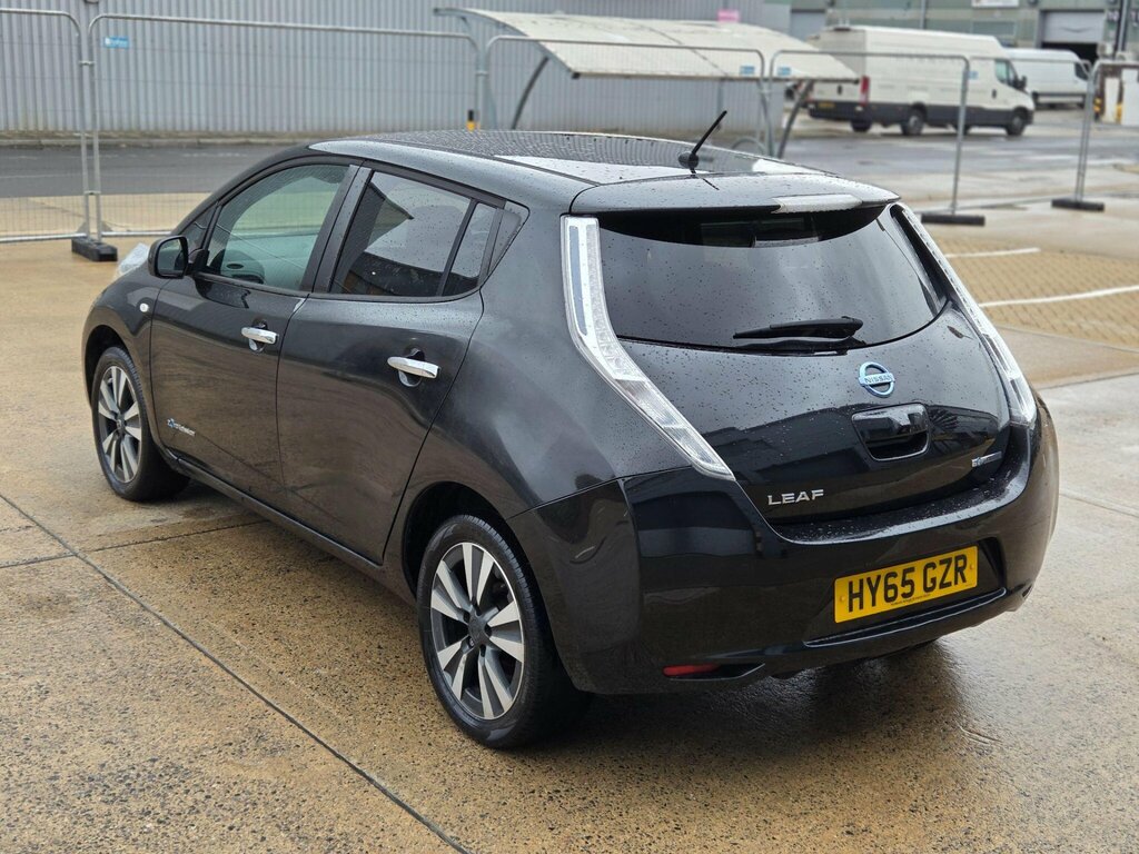 Nissan Leaf Visia Plus Red #15