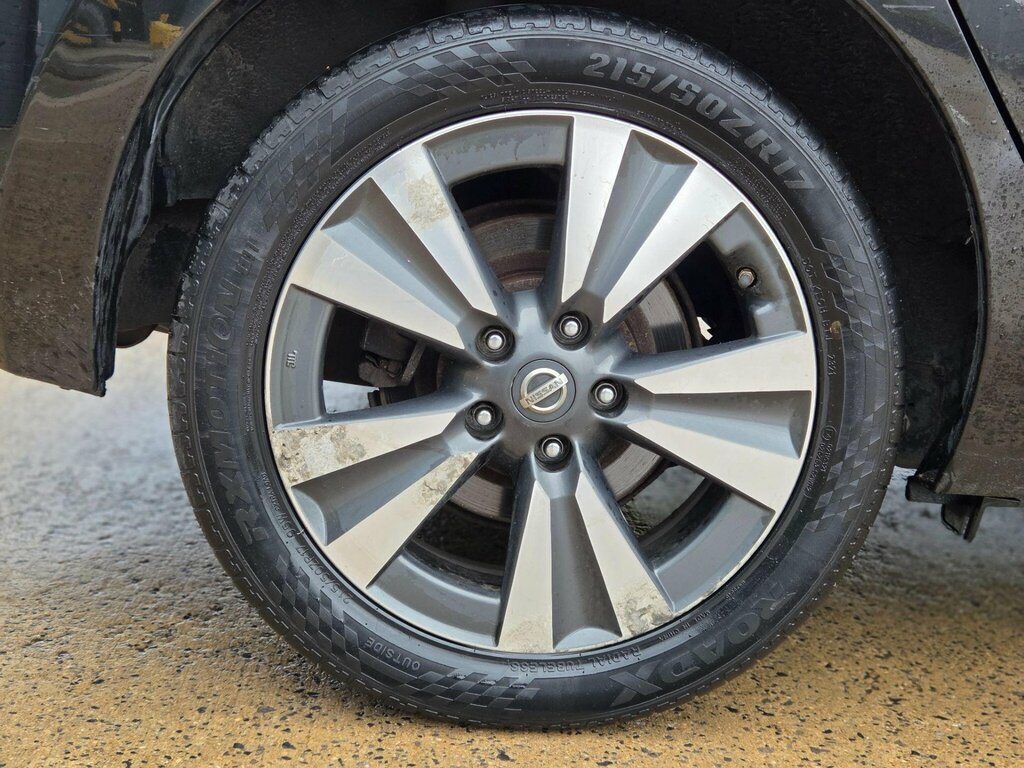 Nissan Leaf Visia Plus Red #49