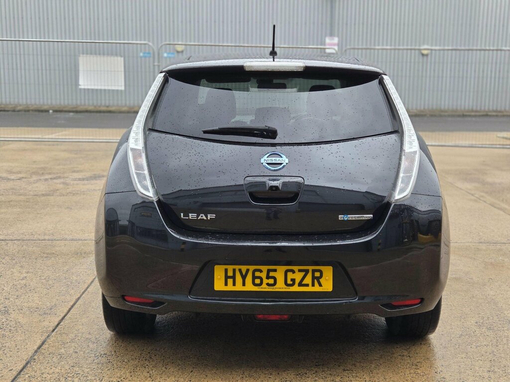 Nissan Leaf Visia Plus Red #13