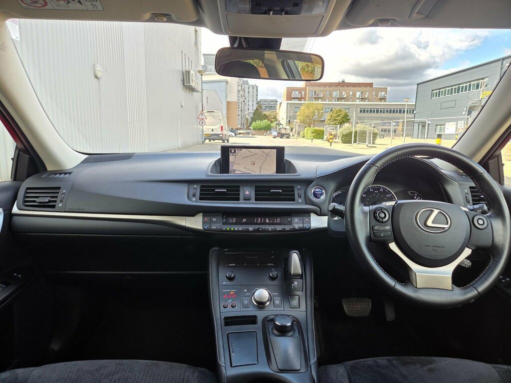 Lexus CT 1.8 200H Advance Cvt Euro 6 Ss Red #3