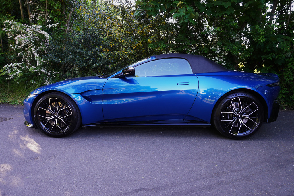 Aston Martin Vantage 4.0 V8 Roadster Blue #2