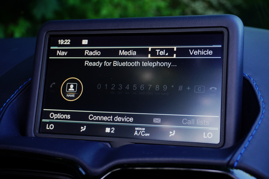 Aston Martin Vantage Automatic Green #23