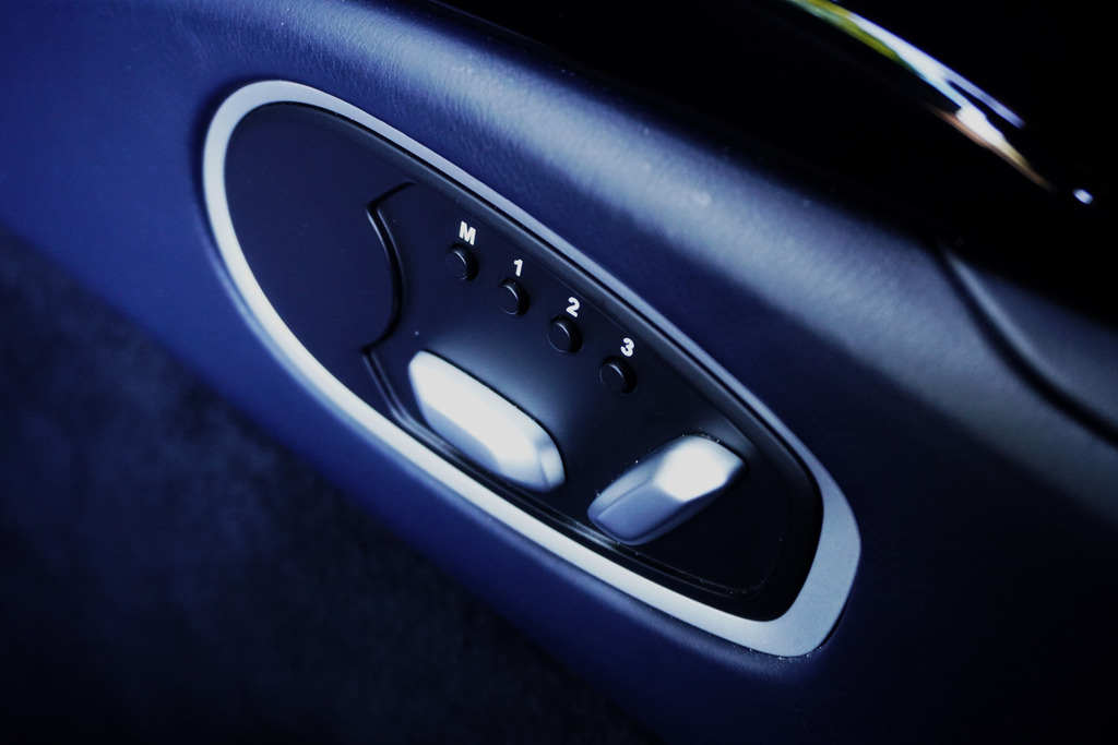 Aston Martin Vantage Automatic Green #45