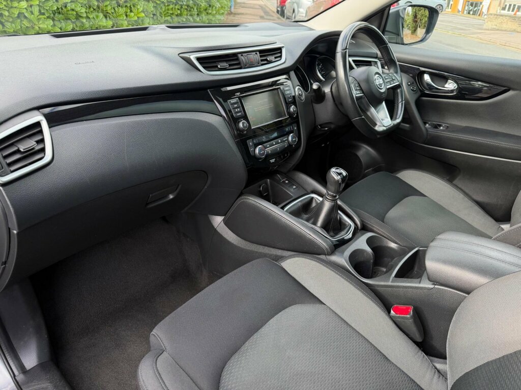 Nissan Qashqai 1.3 Dig-t N-connecta Euro 6 Ss Grey #3