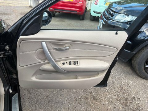 BMW 1 Series 2007 07 118D Black #12