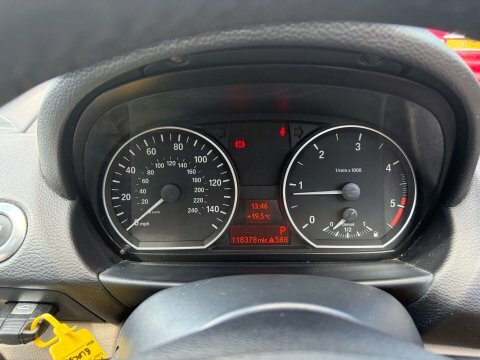 BMW 1 Series 2007 07 118D Black #16