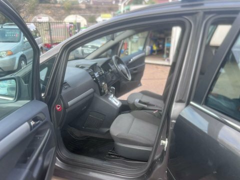Vauxhall Zafira  Black #11