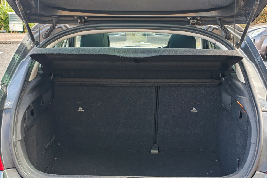 Citroen C4 Selection Black #19