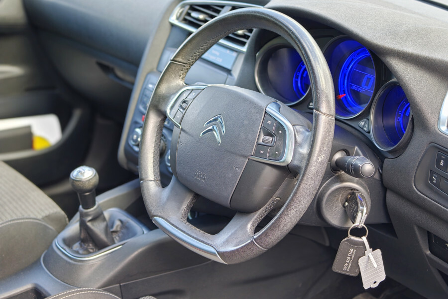 Citroen C4 Selection Black #20