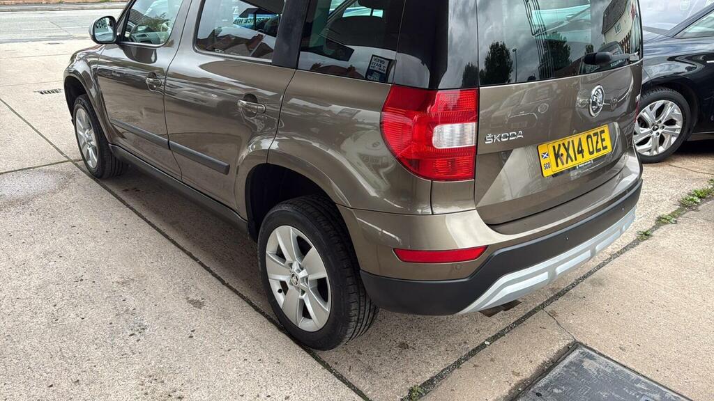 Skoda Yeti Suv Blue #9