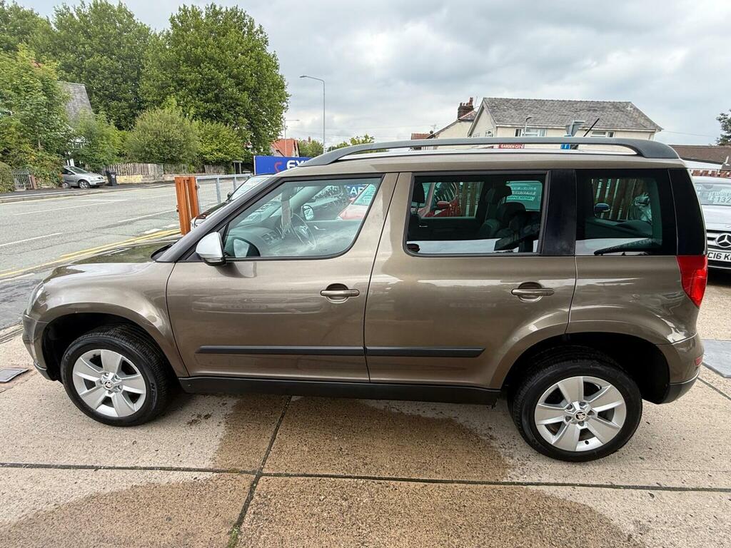 Skoda Yeti 2.0 Tdi Elegance Outdoor Dsg 4Wd Euro 5 Brown #6