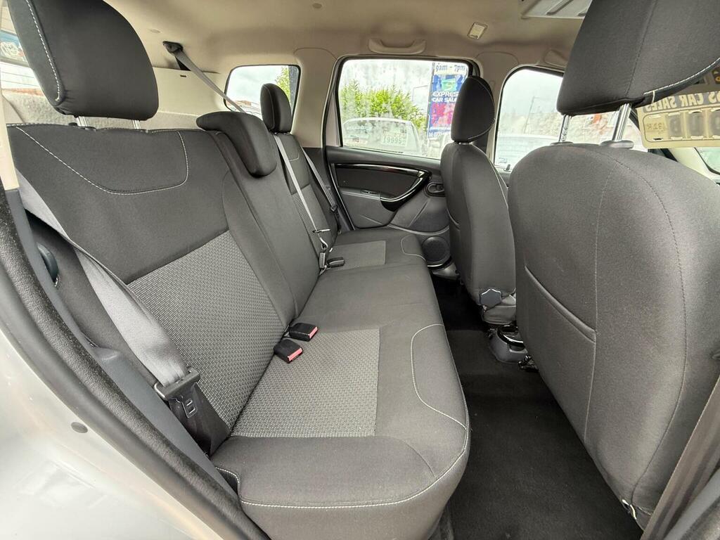 Dacia Duster Access 5-Door White #15