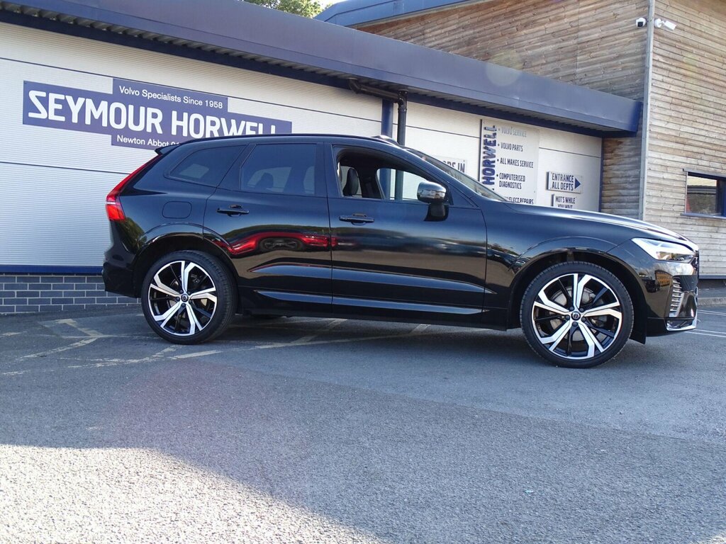 Volvo XC60 2.0 B4 Mhev R-design Awd Euro 6 Ss Black #4