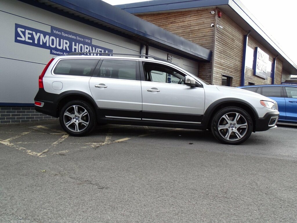 Volvo XC70 2.4 D4 Se Lux Geartronic Awd Euro 5 Silver #4