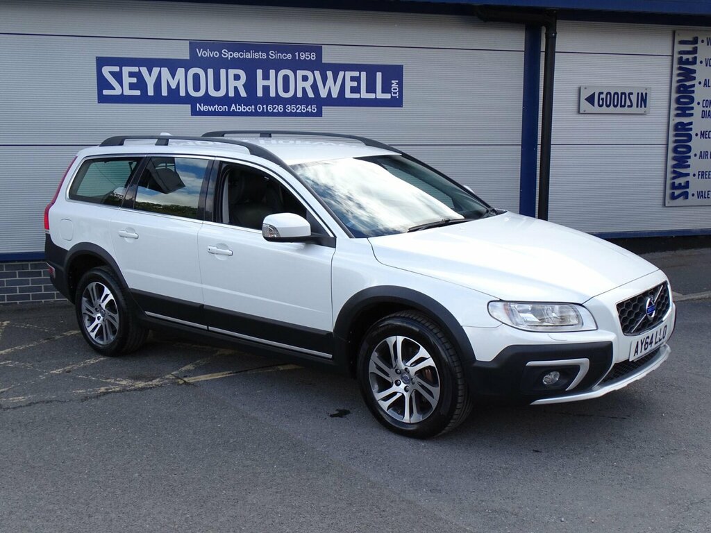 Volvo XC70 2.0 D4 Se Nav Euro 6 Ss White #2