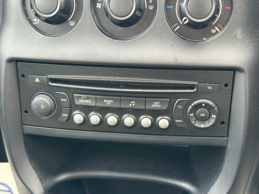 Citroen C3 Vtr Plus Silver #27