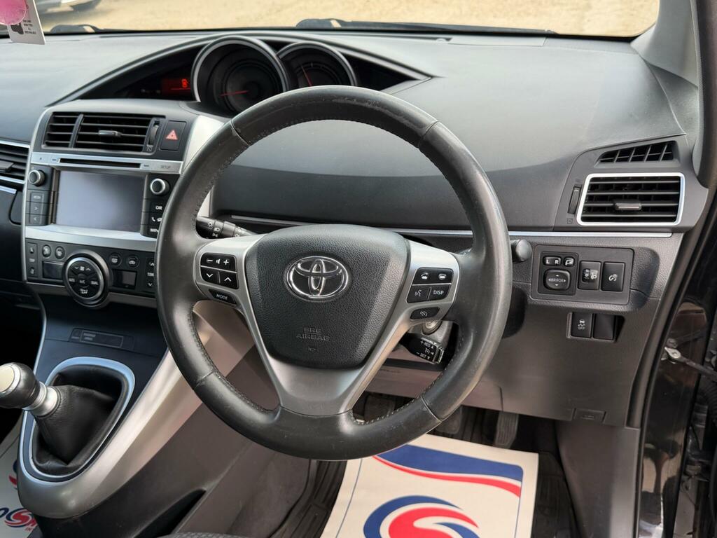 Toyota Verso D-4d Excel Blue #42