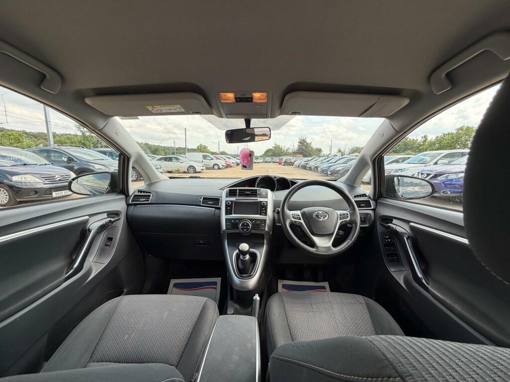 Toyota Verso D-4d Excel Blue #25