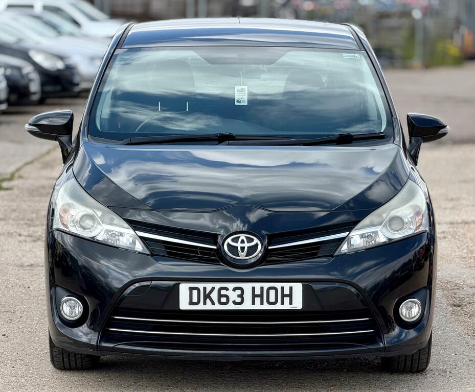 Toyota Verso Icon Black #2