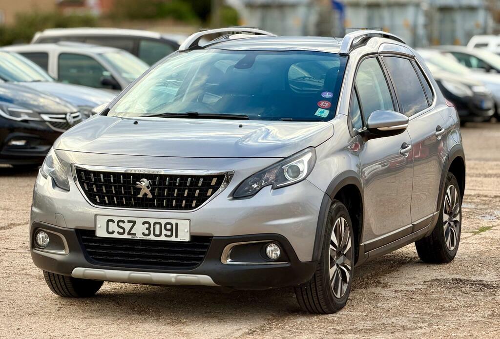 Peugeot 2008 Allure Premium Grey #3