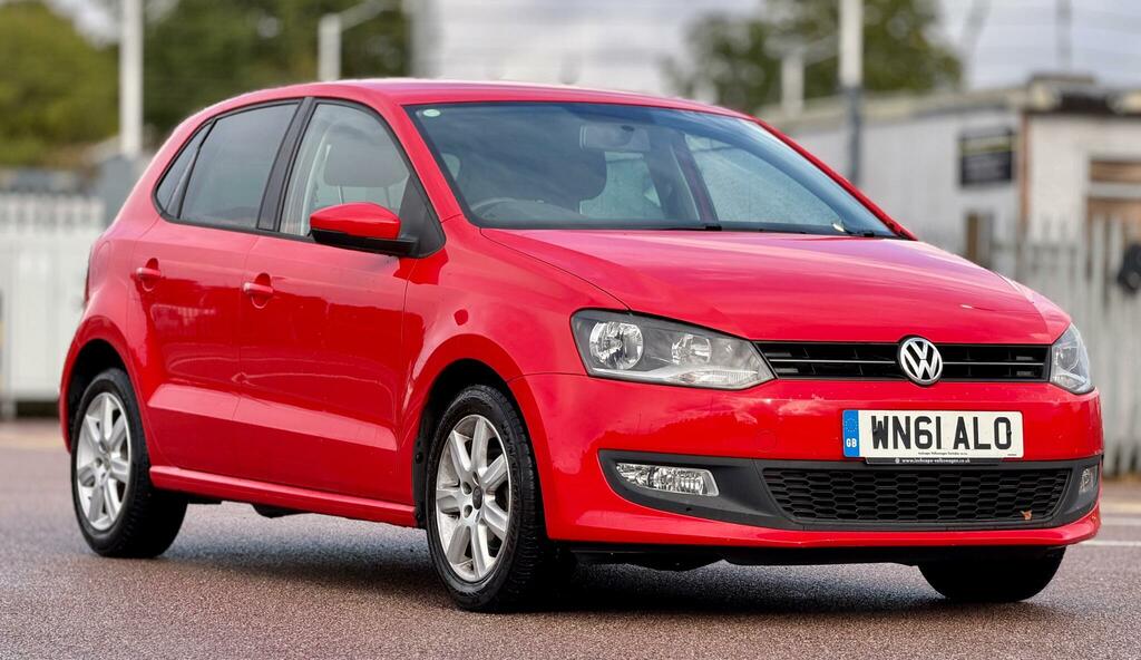 Volkswagen Polo Match Red #6