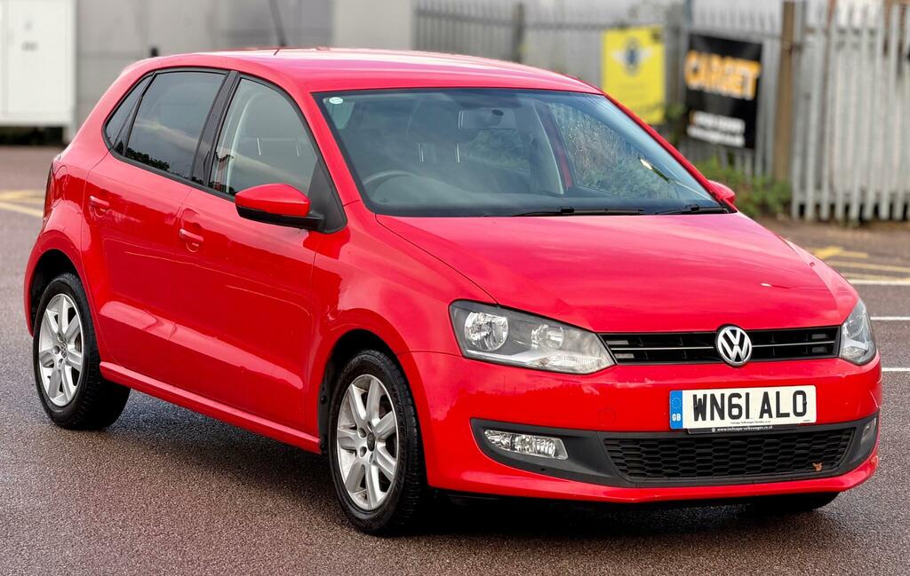 Volkswagen Polo Match Red #5