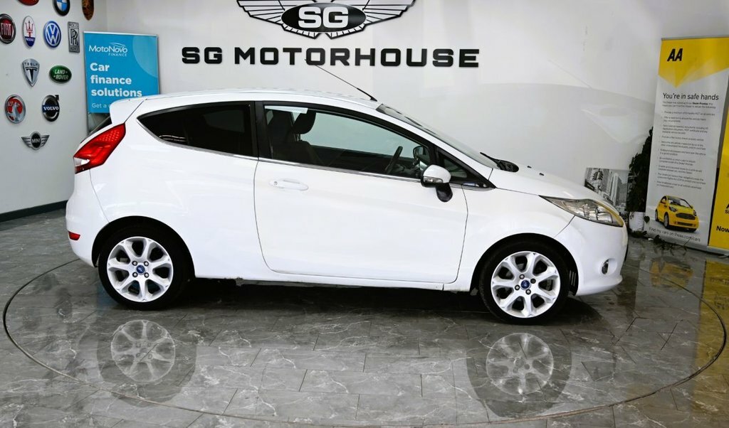 Ford Fiesta 1L Zetec MA11EZE White #6