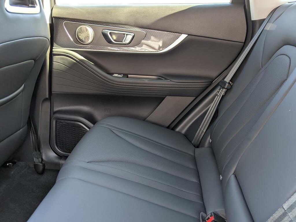 Chery Tiggo 7 1.5T Phev Summit Dht Silver #17