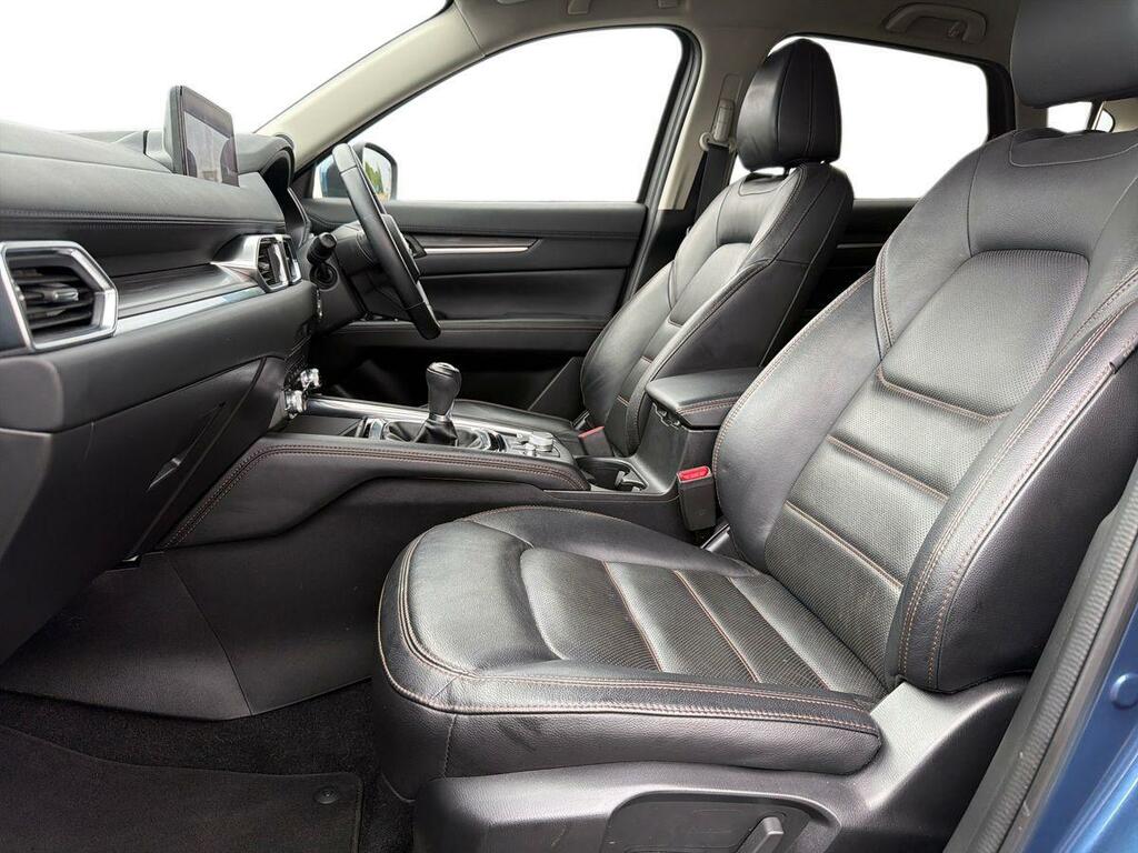 Mazda CX-5 Homura White #16
