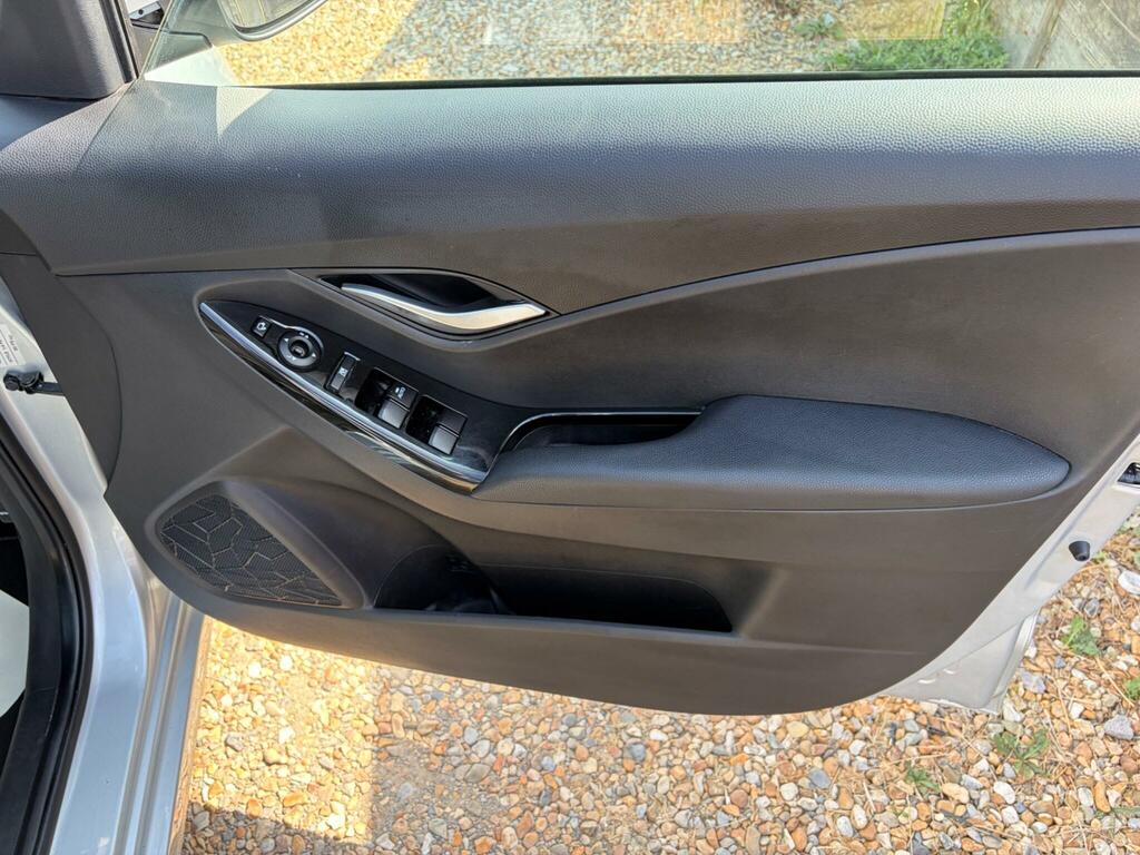Hyundai Ix20 1.4 Style Euro 5 Ss Silver #5