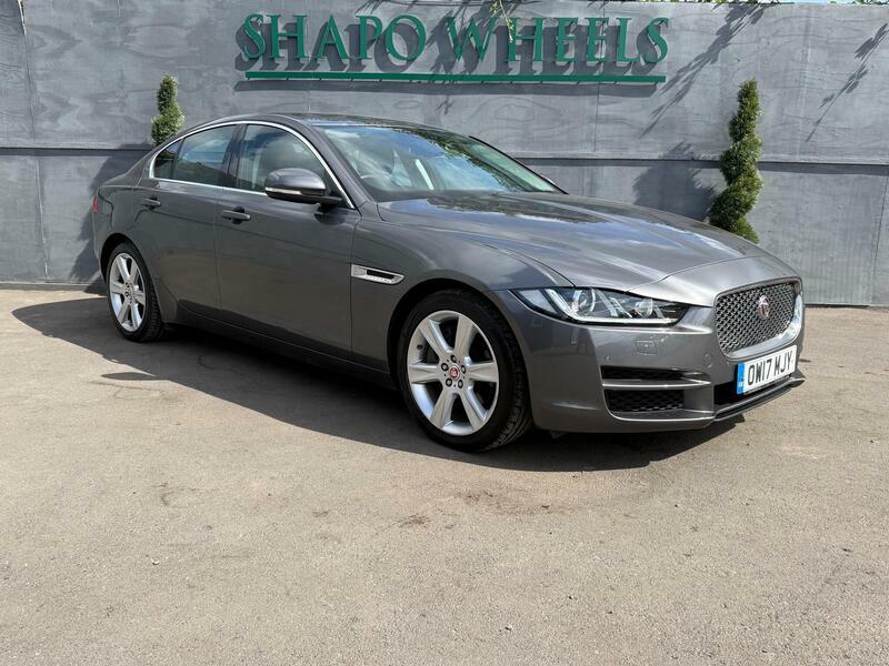 Jaguar XE 2.0I Portfolio Saloon Euro 6 S S Grey