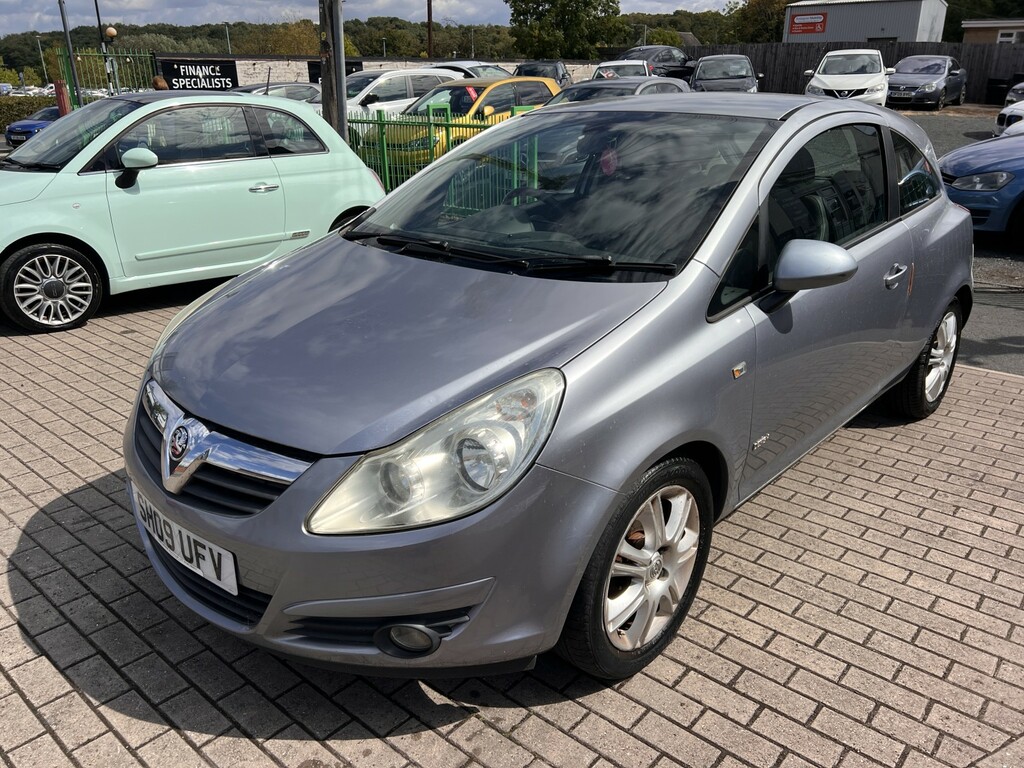 Vauxhall Corsa Hatchback 1.4 I 16V Design 200909 Silver #2