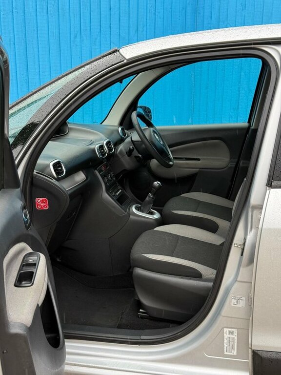 Citroen C3 Picasso 2011 1.6 Hdi Vtr Mpv Euro 5 90 Grey #4