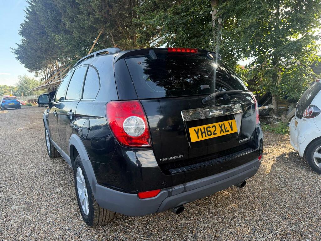 Chevrolet Captiva Suv 2.2 Vcdi Lt 4Wd Euro 5 7 Seats 201 Black #6