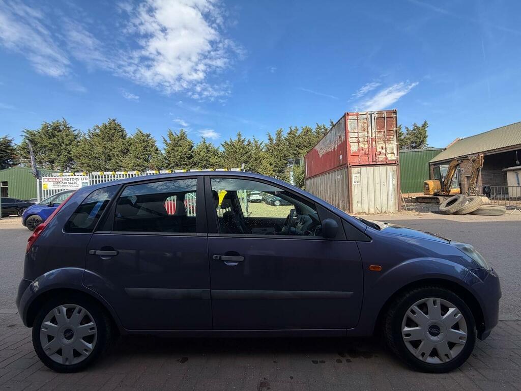 Ford Fiesta Hatchback 1.4 Style 200757 Purple #6