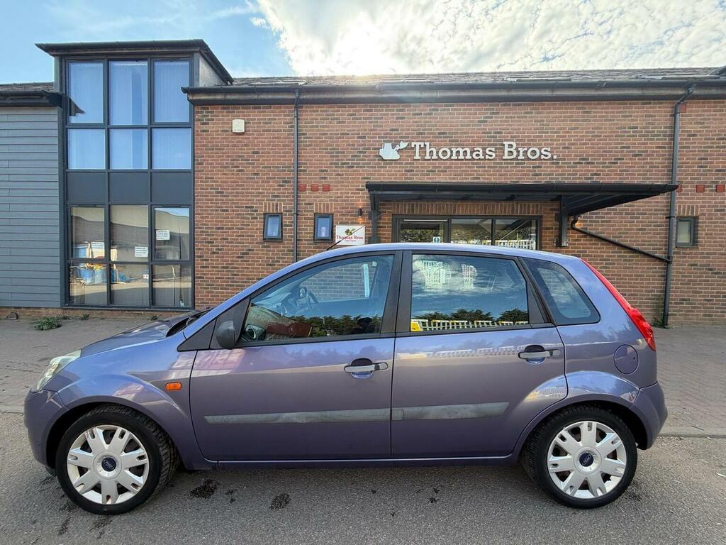 Ford Fiesta Hatchback 1.4 Style 200757 Purple #5