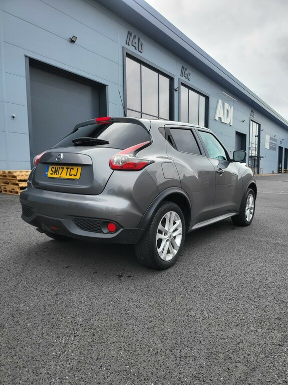 Nissan Juke Acenta Dig-t Black #8